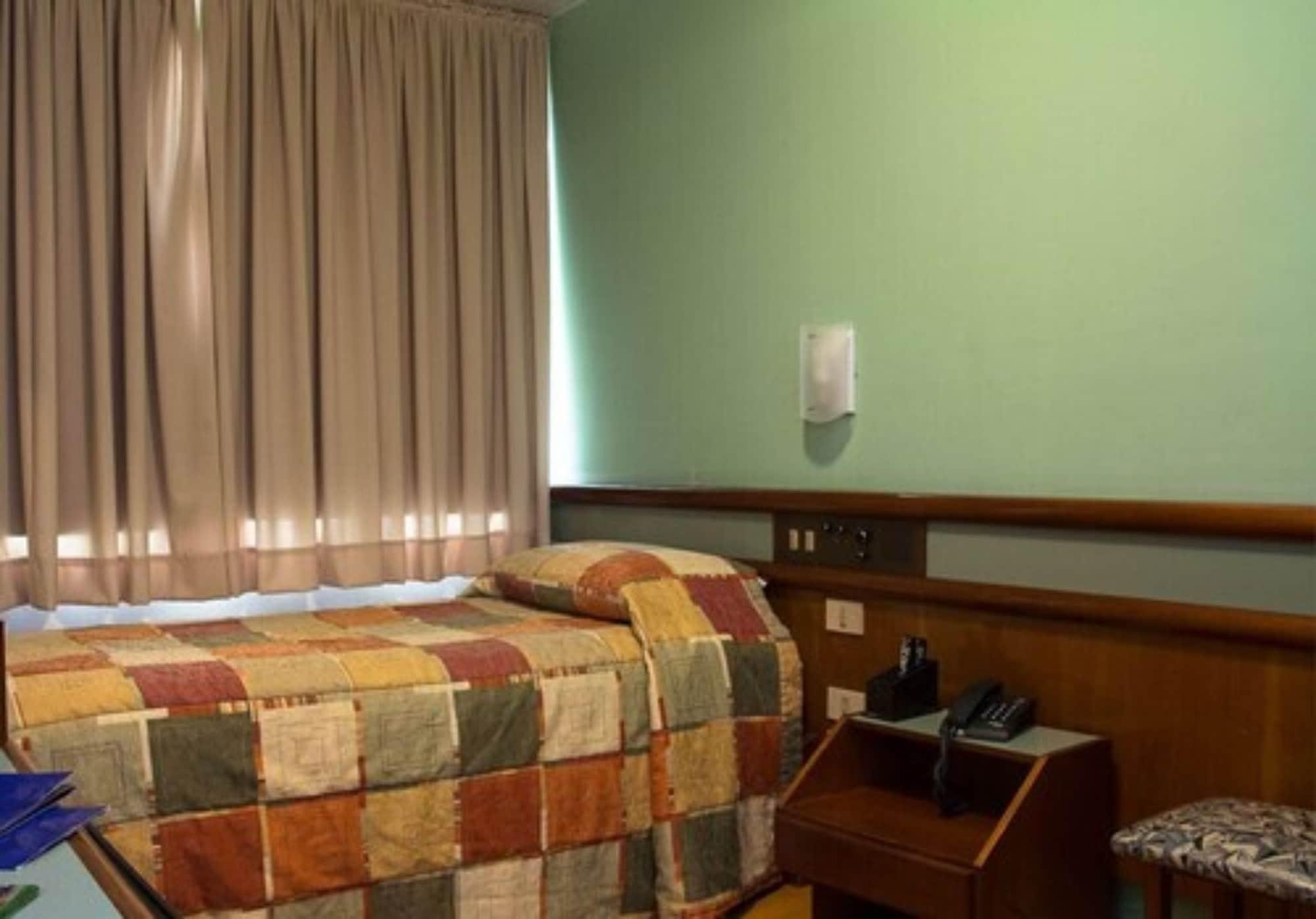 Rede Andrade Mercado Hotel Curitiba Kültér fotó
