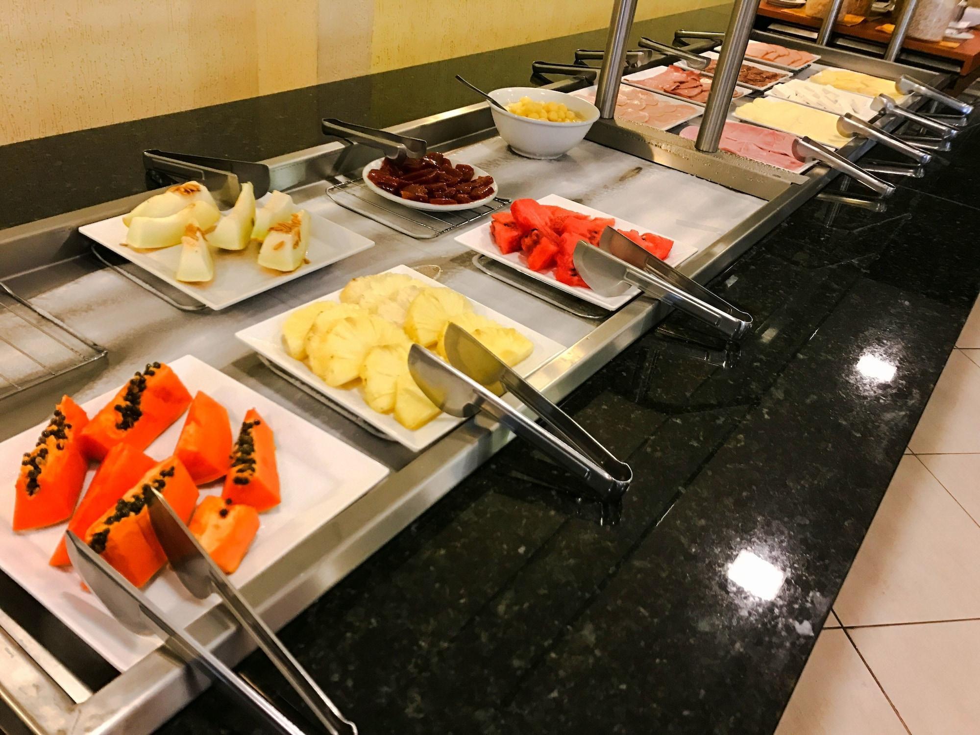Rede Andrade Mercado Hotel Curitiba Kültér fotó