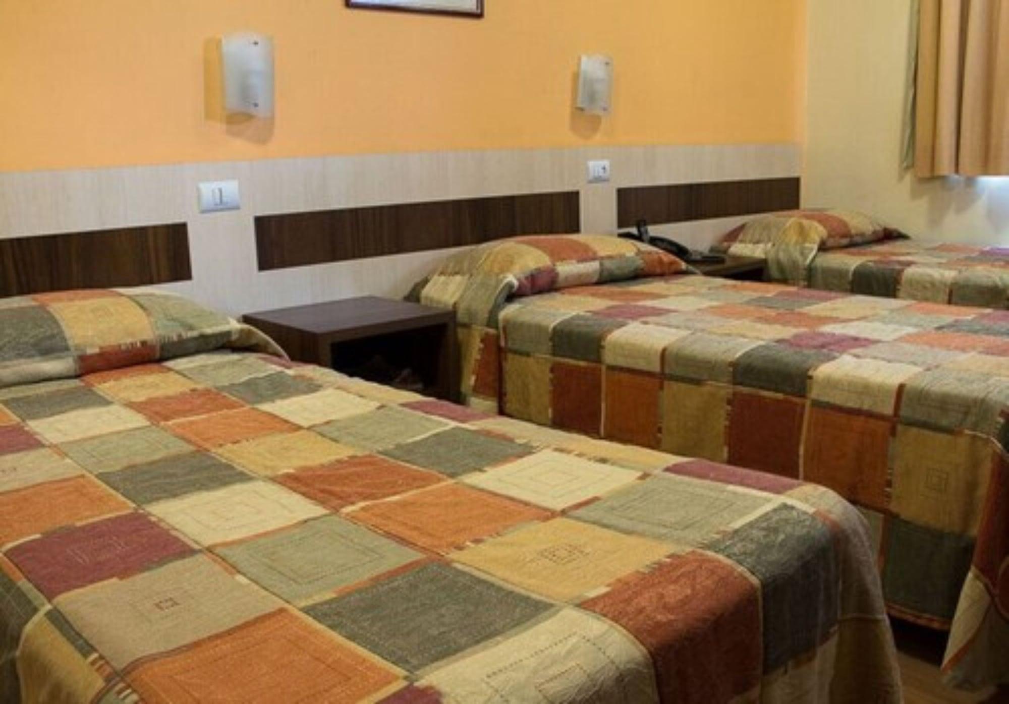 Rede Andrade Mercado Hotel Curitiba Kültér fotó